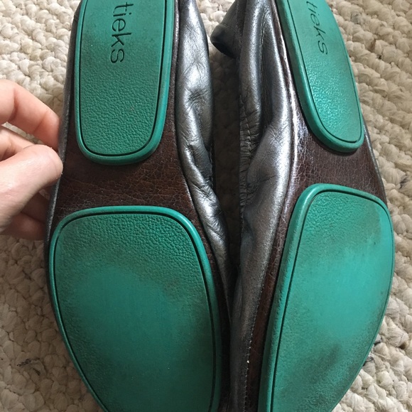 Metallic Pewter Tieks Ballet Flats Well Loved VUC - Picture 2 of 8